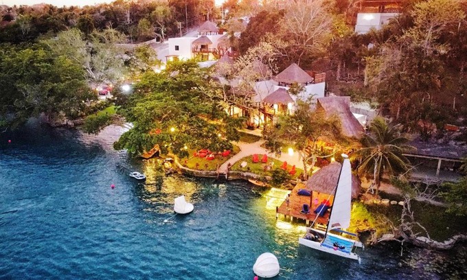 Xul-Ha Hotel | Pet-Friendly Cabañas Xul-Ha with Pool & Breakfast Options