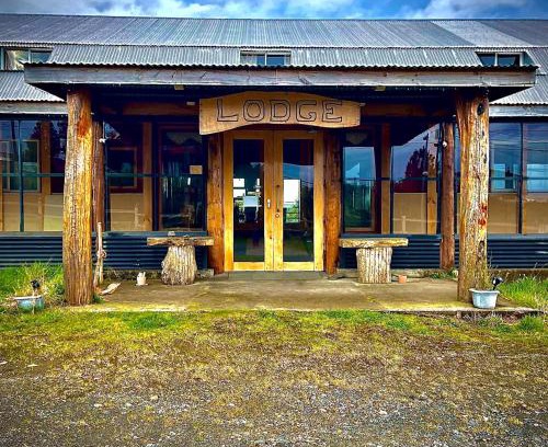 Quellon Hotel | cabañas y hotel antiñanco