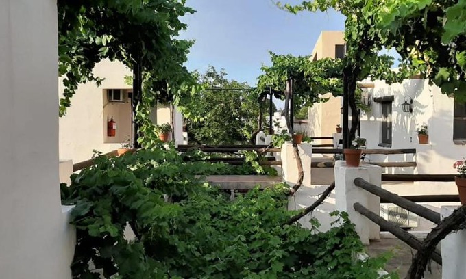 Cafayate House | Cozy Cabañas Yamasu Huasi: Pet-Friendly Retreat with Pool