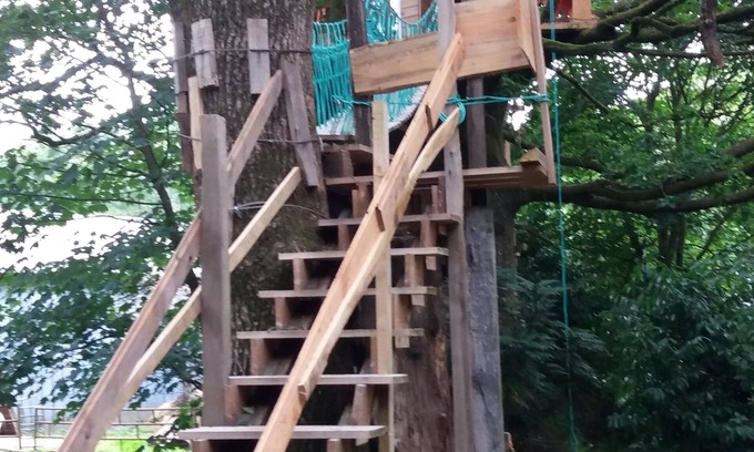 Saint-Thomas-de-Courceriers House | Experience Cabane Dans Les Arbres - Guest Rated 9.8/10