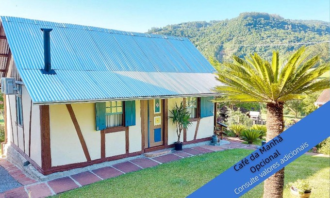 Picada Cafe House | Top-Rated Cabana Casa Enxaimel: Pet-Friendly Retreat
