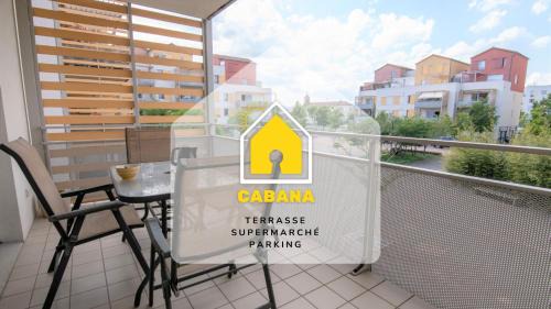 Charnay-les-Macon Apartment | Cabana & Chic Class: Family-Friendly Stay Near Mâcon