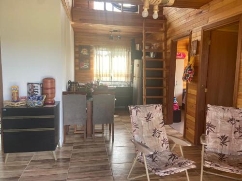 Gravatai Ski Chalet | Relax at Cabana Doce Luar with Hot Tub & Family Amenities