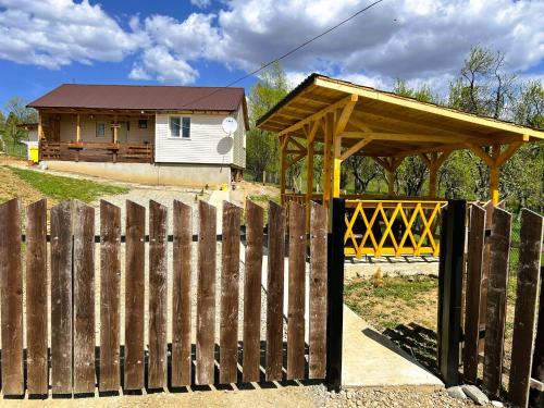 Racovita House | Family-Friendly Retreat at Cabana IBU - Rated 10/10!