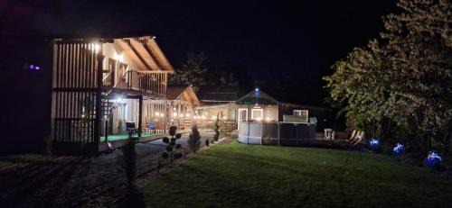 Ocna Sibiului House | Idyllic Cabana Oprișor: Family-Friendly with Pool Access