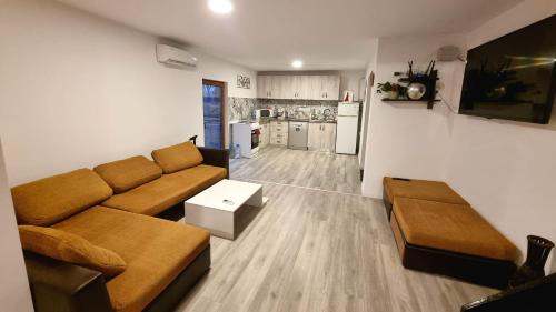 Mirsid House | Pet-Friendly Getaway at Cabana Porolissum - Rated 9/10