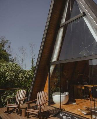 Nova Petropolis Ski Chalet | Romantic Cabana with Hot Tub Near the City Center