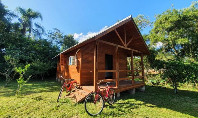 Bom Principio House | Pet-Friendly Retreat at Cabana Sítio John with Pool
