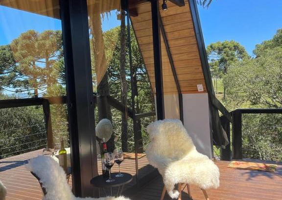 Urubici Ski Chalet | Experience Cabana Sierra de la Pace: Pet & Child Friendly Stay