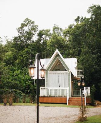 Timbe do Sul Ski Chalet | Cozy Villa Mount Tiny House with Breakfast & Hot Tub Access