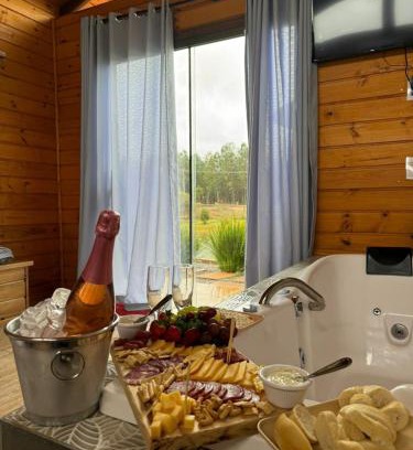 Cambara do Sul House | Family-Friendly Cabanas Rural Colina Do Sol with Hot Tub