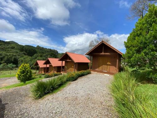 Gramado Ski Chalet | Discover Cabanas Encantos da Natureza: Family-Friendly Retreat