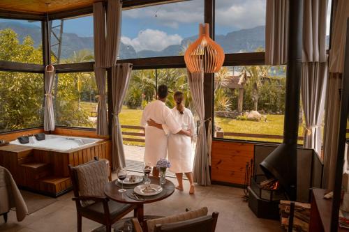 Praia Grande Ski Chalet | Relax at Cabanas Jardim dos Canyons - 4-Star Retreat