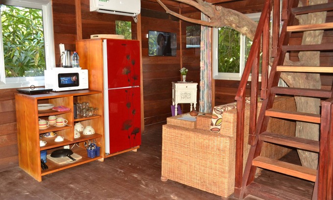 Kribi Cabin | Cabane a Noé-Cabana-Superior-Ensuite