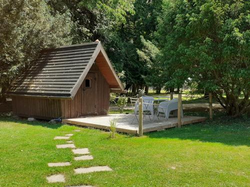 Vire Other | Relax at Cabane Aligoté with Oceanfront Views & Pool