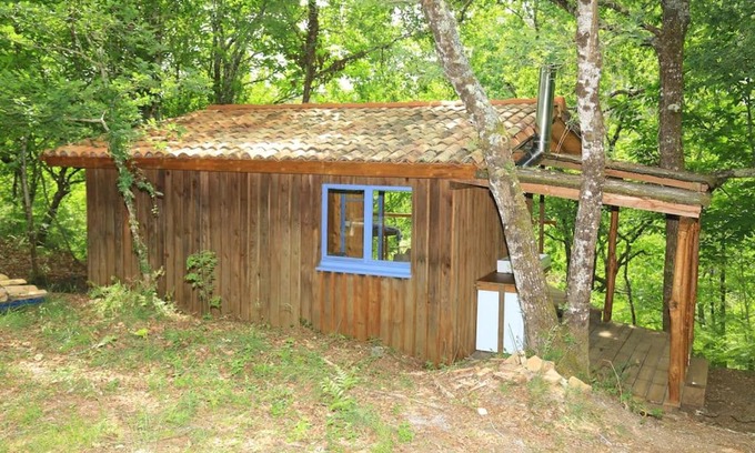 Belin-Beliet Ski Chalet | Enchanting Cabane in the Heart of Landes Forest