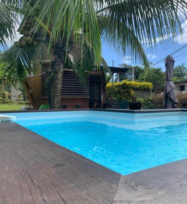 Ducos Apartment | Oceanfront Cabane des Zamoureux - Guest Rated 8.8/10