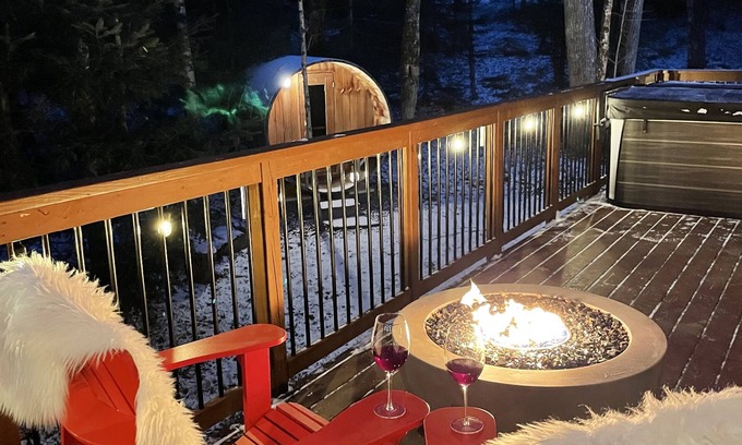 Eagle Lake Ski Chalet | Experience Cabernet Chalet: Private Hot Tub & Sauna Retreat