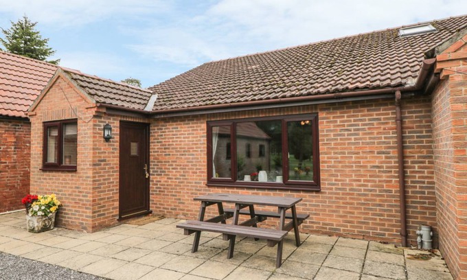 Storwood Cottage | Cozy 105 m² Cottage with Kitchen for Family Getaway