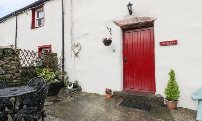 Nether Wasdale Cottage | Spacious 2-Bedroom Cottage with Kitchen for 4 Guests