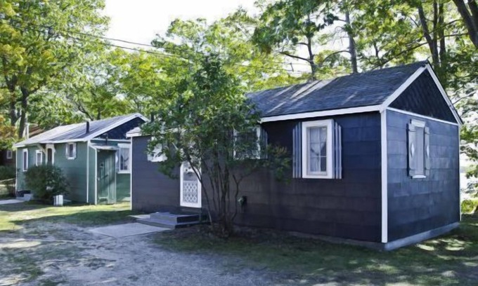 Carp Lake Cabin | Guest Rated: 9.8 at Cabin #2 - M Den with Lake View