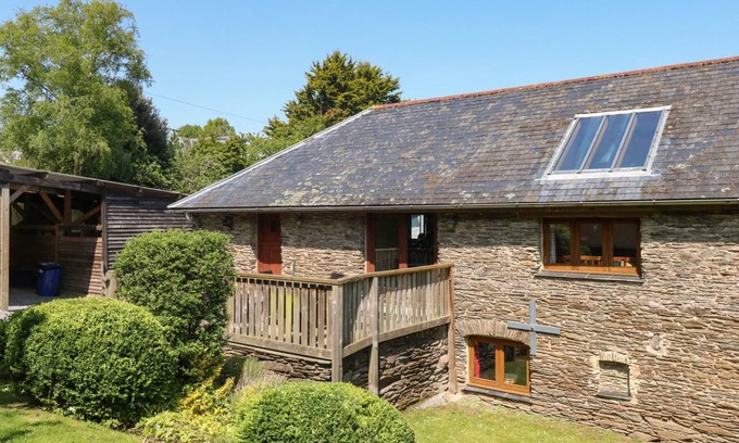 Tuckenhay Cottage | Spacious 3-Bedroom Cottage for Families & Pets Welcome