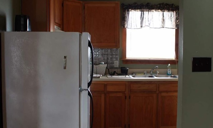 Lafitte Cabin | Cozy Cabin 3 at Jean Lafitte Harbor with Kitchen Access