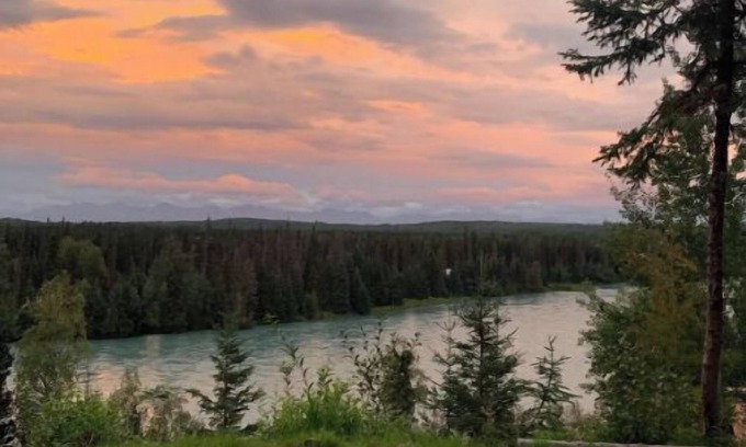 Sterling Cabin | Experience Nature at Cabin 3 on the Kenai River