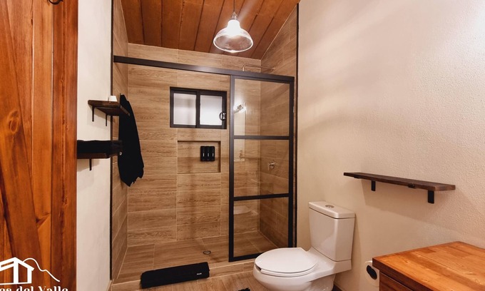 Ensenada Cabin | Family-Friendly Cabin 4 Sonsommelier with Kitchen Access