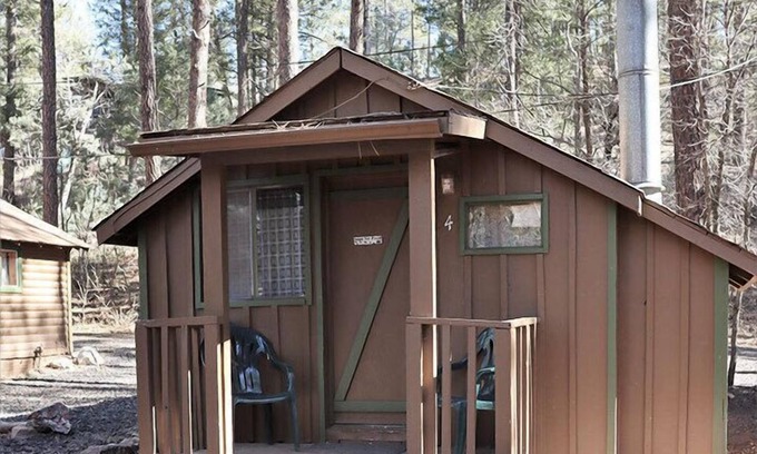 Christopher Creek Cabin | Cabin #4 - Studio with fireplace