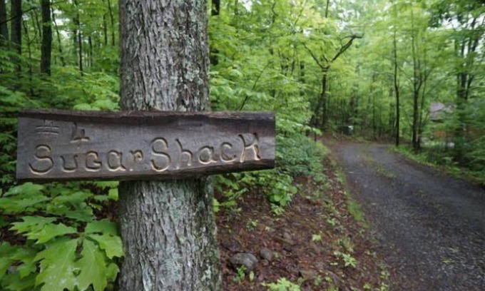 Stanardsville Cabin | Relax at Cabin #4 - Sugar Shack with Spa & Hot Tub