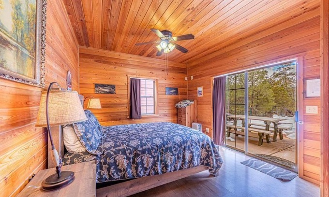 Christopher Creek Ski Chalet | Inviting Black Bear Cabin #5 - Pet Friendly with Game Room