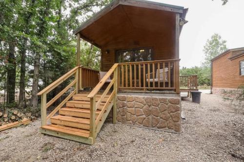 Neal House | Family-Friendly Cabin 9: Fishing, Swimming & Outdoor Fun!