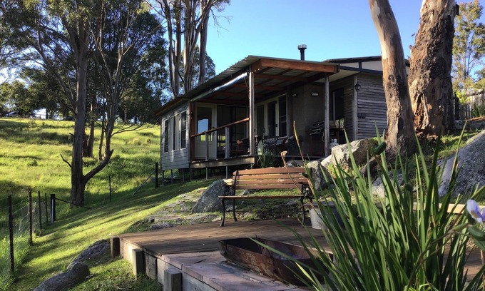 Moruya House | Enchanting Cabin in the Trees - Pet-Friendly & Ocean View