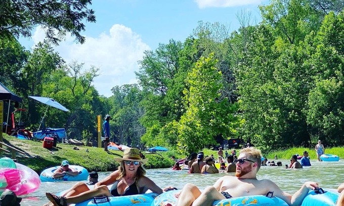 Prairie Lea Cabin | Relax at Son's Blue River Camp with Pool & Spa Access