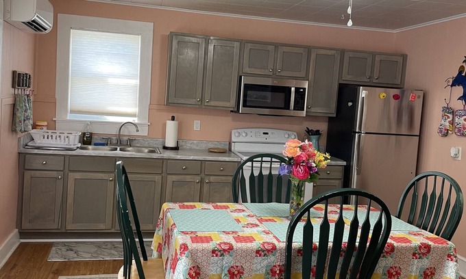 Rockport Cabin | Experience Cabin by the Bay: Oceanfront Bliss Awaits