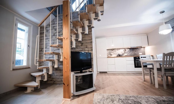 Parnu House | Pet-Friendly Cabin Guesthouse with High Guest Ratings