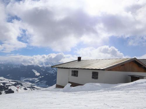 Schonbach House | Cozy Summit View Holiday Home in Mittersill for Families