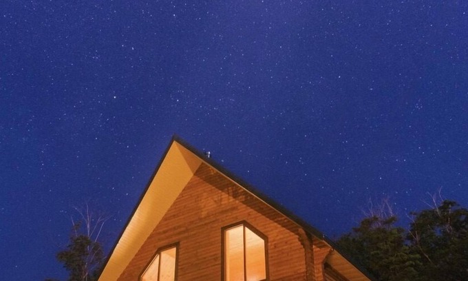 Saint-Paul-de-Montminy Ski Chalet | Cabin in the Appalachian Hiking Trails