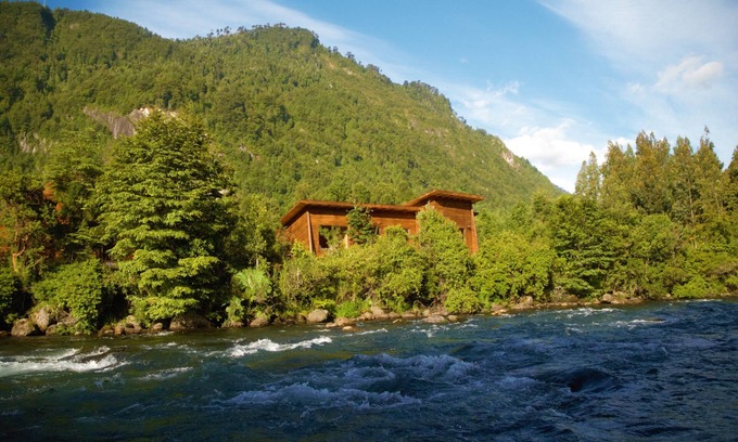Panguipulli Cabin | Cabin in Coñaripe on the riverbank