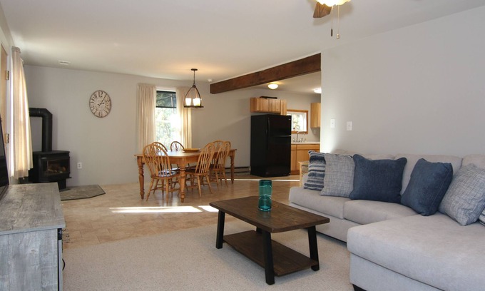 Cascade County House | Cozy Cabin in The Little Belts with Family-Friendly Amenities