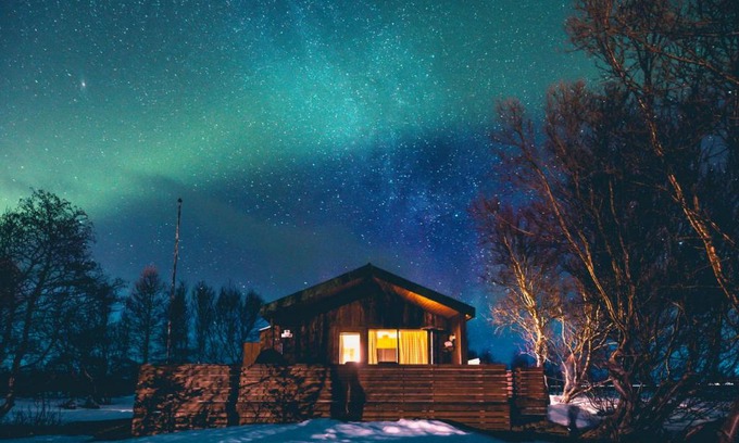 Husavik House | Cozy Cabin in the Lava, Family-Friendly Near Húsavík