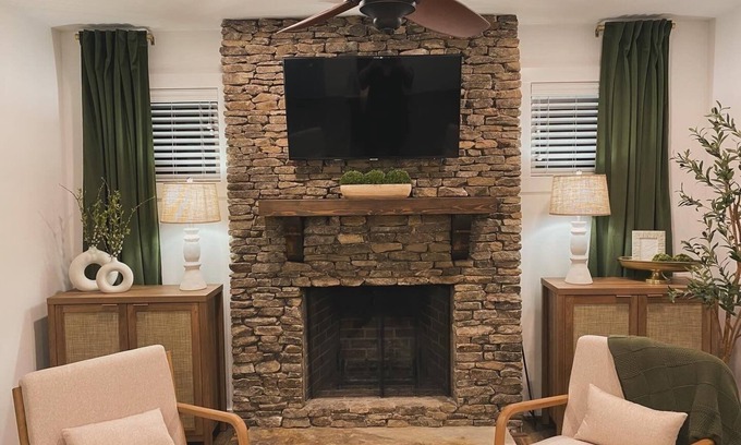Greenville - Spartanburg Cabin | Relaxing Cabin in the Pines: Top-Rated Greenville Retreat