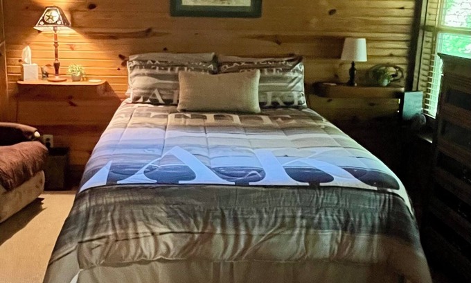 Cookson Cabin | Experience Lake Tenkiller at Our Family-Friendly Cabin