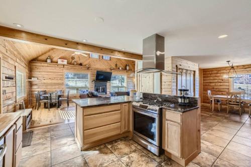Morrison House | Cabin Near Red Rocks And Golden And Morrison And Mt Falcon And Denver
