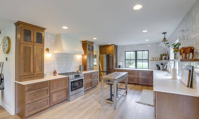 Marion Cottage | Cabin on 28 Acres: Hike & Fish in Flathead Valley!