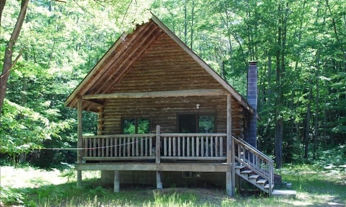Steuben Cabin | Serene Cabin on Private Acreage: Outdoorsman’s Retreat