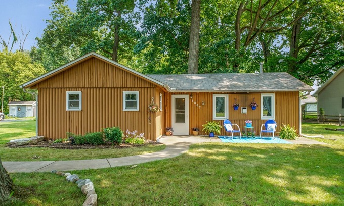 Clarklake Cabin | Rustic Elegance Cabin with Hot Tub & Lake Access, Rated 9.8