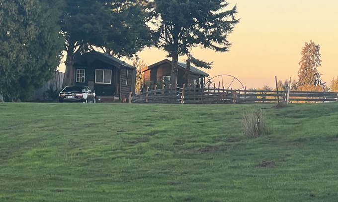 Aurora Cabin | Scenic Cabin with Hot Tub and Breakfast Included