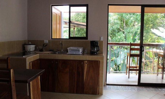 Carara Apartment | Pet-Friendly Retreat Near Jaco: Tulín Azul Awaits You